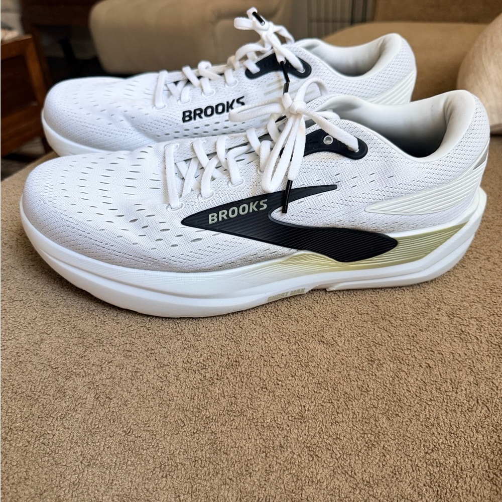 *Current* Brooks Ghost Max 3 Men's Running Shoes — White with Black Accents
